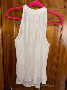 HALARA Cream High-Neck Sleeveless Camisole